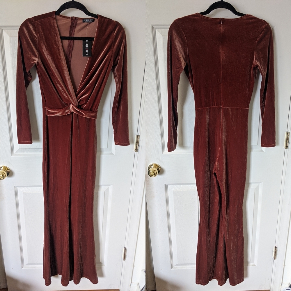 NWT Fashionnova Sexy Velvet Twist Front Jumpsuit - Picture 4 of 4